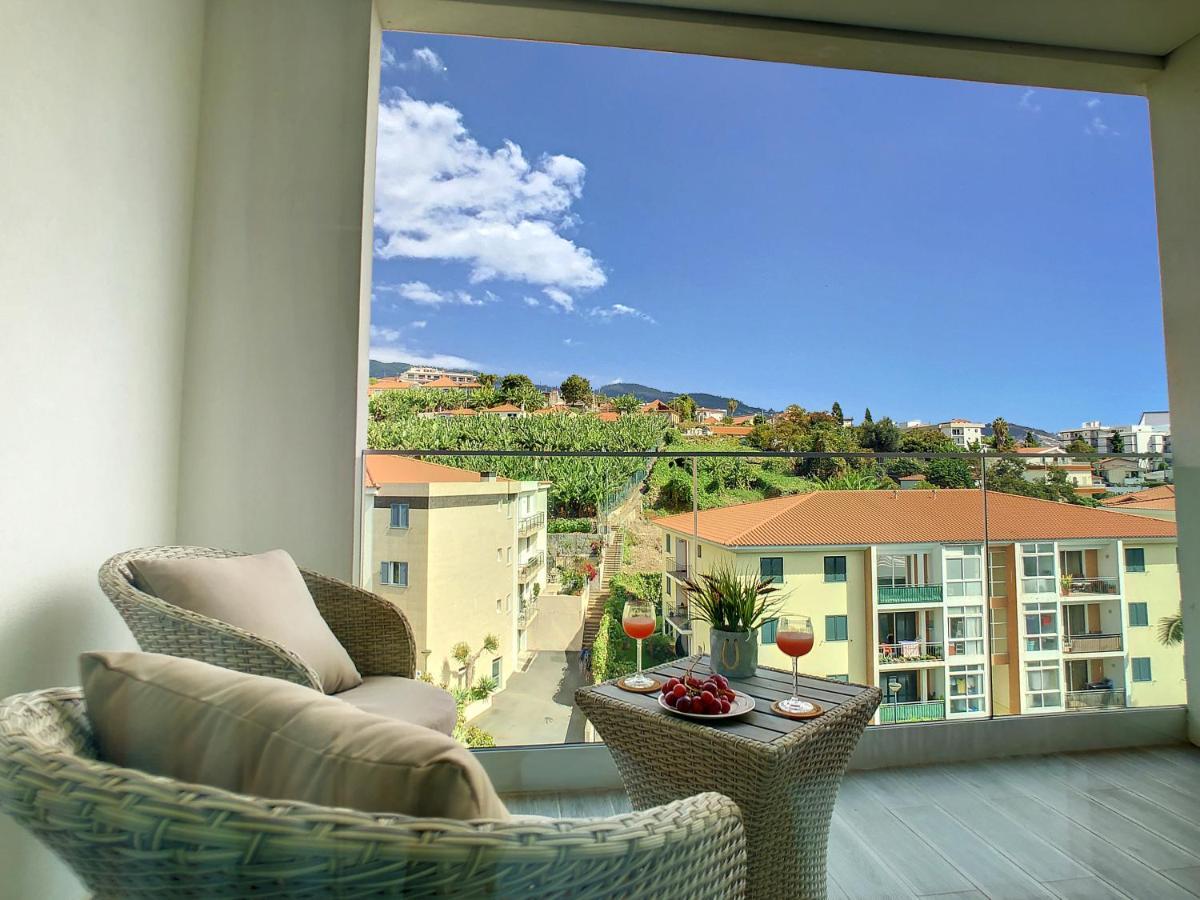 Uptown Apartment By Lovelystay Φουνκάλ Εξωτερικό φωτογραφία